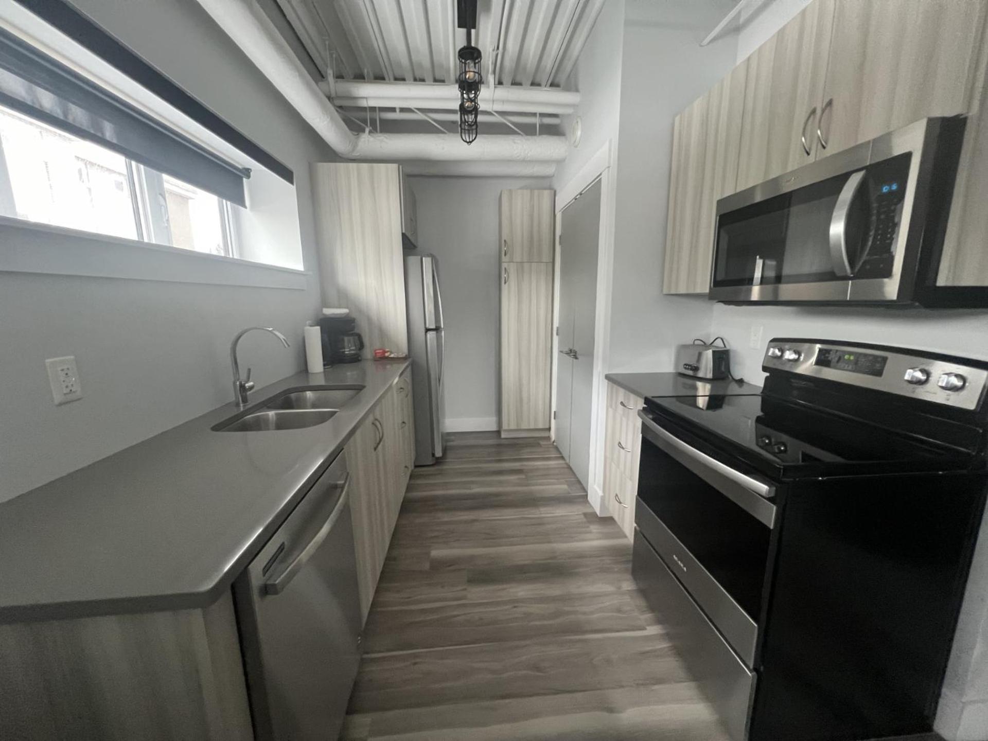 Station 1 By Terra Hospitality Moncton Exterior foto